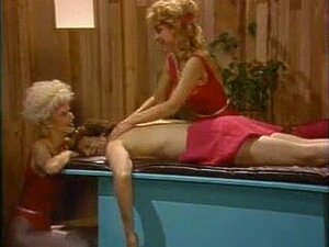 Retro Gimnasio - Porno @ TeatroPorno.com