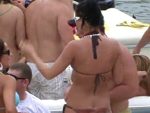 Anarquía sexual al aire libre con chicas