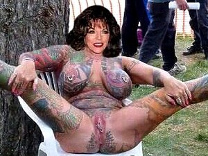Joan Collins Nude porn & sex videos in high quality at RunPorn.com