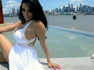 Arab Celeb - Porno @ TeatroPorno.com