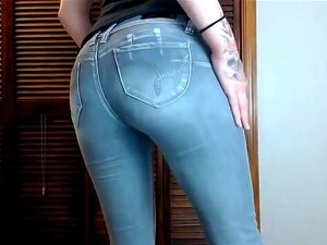 Chicas Virgenes En Minifaldas Jeans - Porno @ TeatroPorno.com