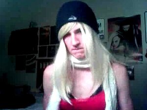 tranny fresca masturbándose