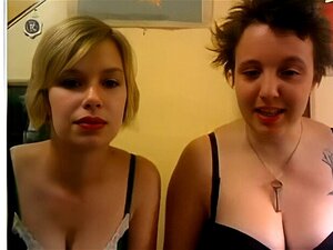 lesbiana de webcam me besa