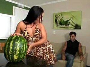 Porn mulher melancia 