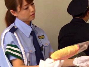 Policia Japone - Porno @ TeatroPorno.com