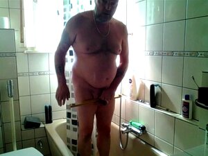 Observa a estos hombres gordos en la webcam