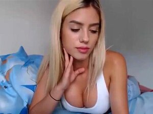 ¡Mira a la chica rubia de la masturbarse