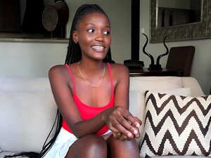 Chica africana en su primera audición porno