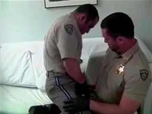 Pelicula de porno gay policias Policia Abusa Gay Porno Teatroporno Com