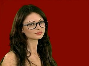 Veronika Zemanova Videos Nuevos - Porno @ TeatroPorno.com