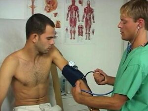 Porno gay en la revisión del medico gratis Doctor Dame Mi Tratamiento Xvideos Com