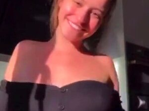 Lea Elui - seios saltitantes. Assista Lea Elui, seios saltitantes em .com, o melhor site pornô hardcore. É o lar da mais ampla seleção de vídeos de sexo grátis da Babe cheios das estrelas pornô mais quentes. Se você está desejando seios XXX, filmes você t